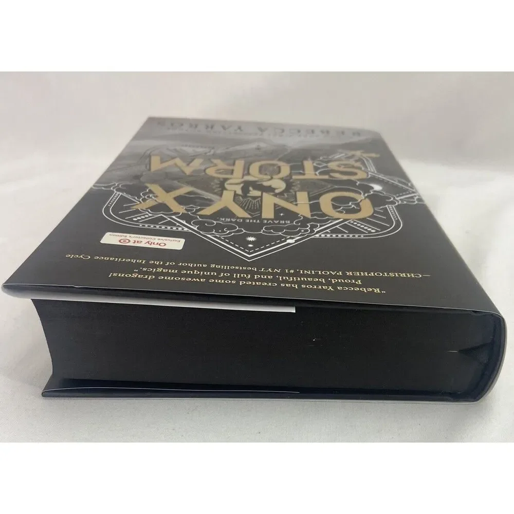 Onyx‎ Storm - Target Exclusive Collector's Edition Rebecca Yarros Hardcover